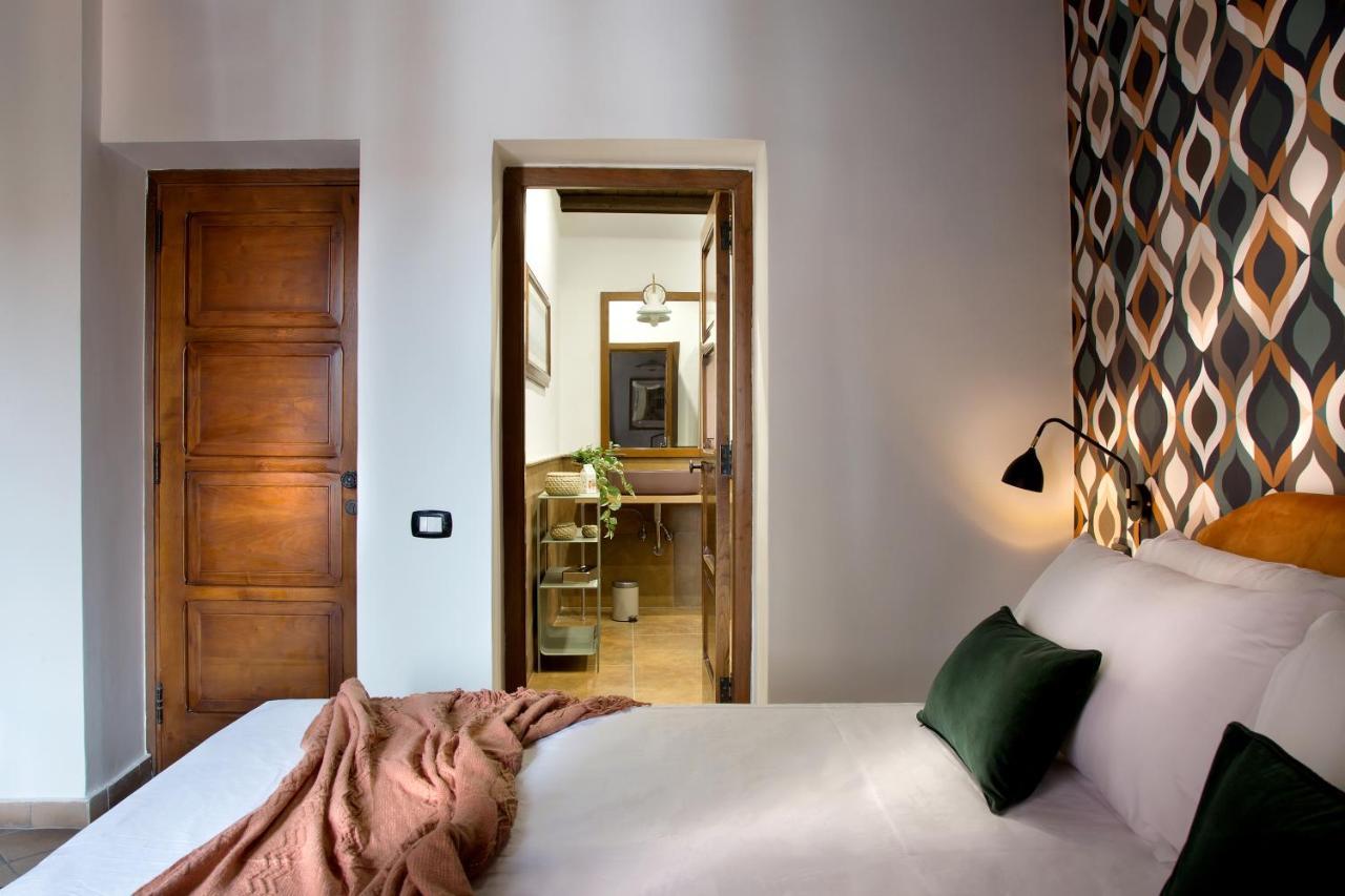 La Nova Bed And Museum Bed and Breakfast Neapel Exteriör bild